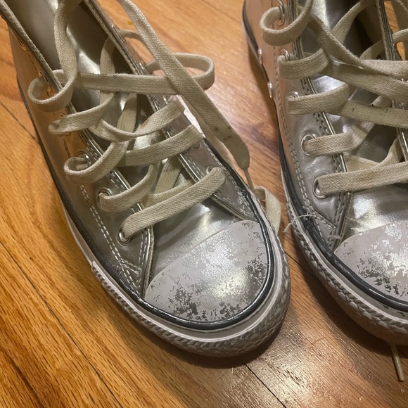 Shiny silver metal converse high top sneakers - Picture 3 of 3